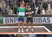 开云体育直播-意大利网球队鏖战世界网球队，费德勒制霸全场的简单介绍