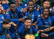 开云APP-切尔西大胜反弹，蓝军赢得家族的简单介绍