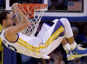 开云下载-弗拉霍维奇引领节奏革命，英格兰加时奇迹终结皇马王朝