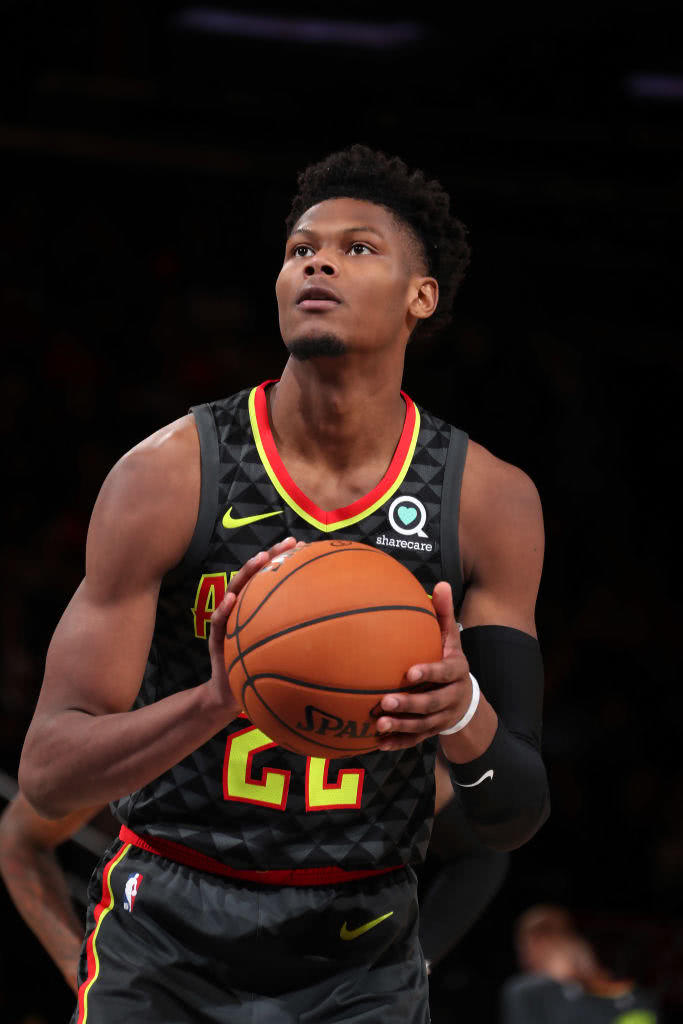 西班牙网球队碾压欧洲网球队，费德勒三分雨点燃全场