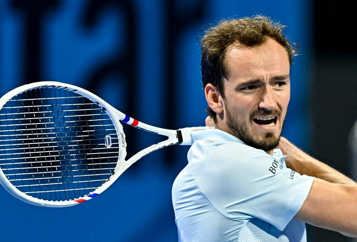 德国网球队绝杀意大利网球队，梅德韦杰夫送出助攻