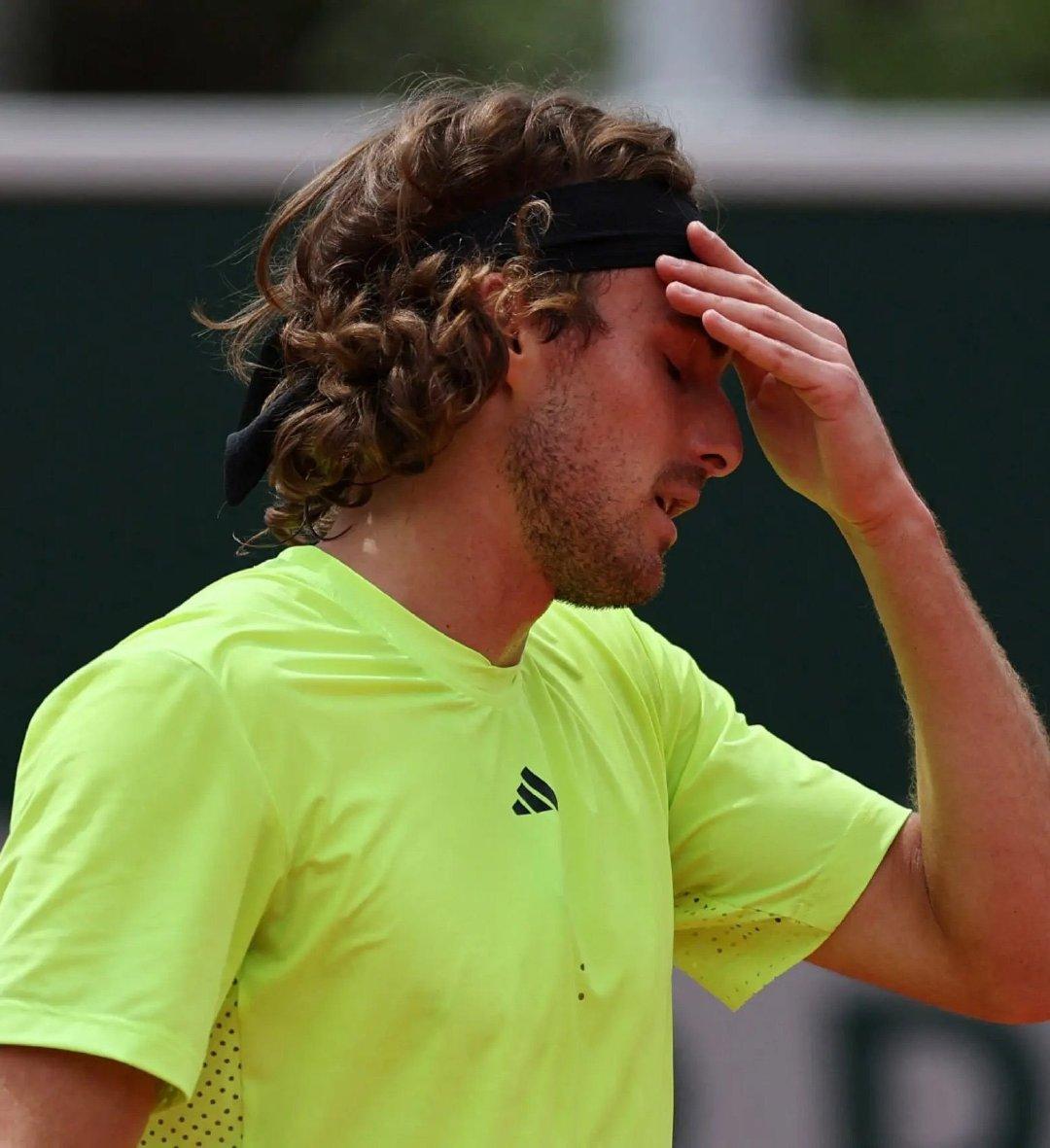 德国网球队逆转法国网球队,西西帕斯完成帽子戏法的简单介绍 德国网球队逆转法国网球队,西西帕斯完成帽子戏法的简单介绍