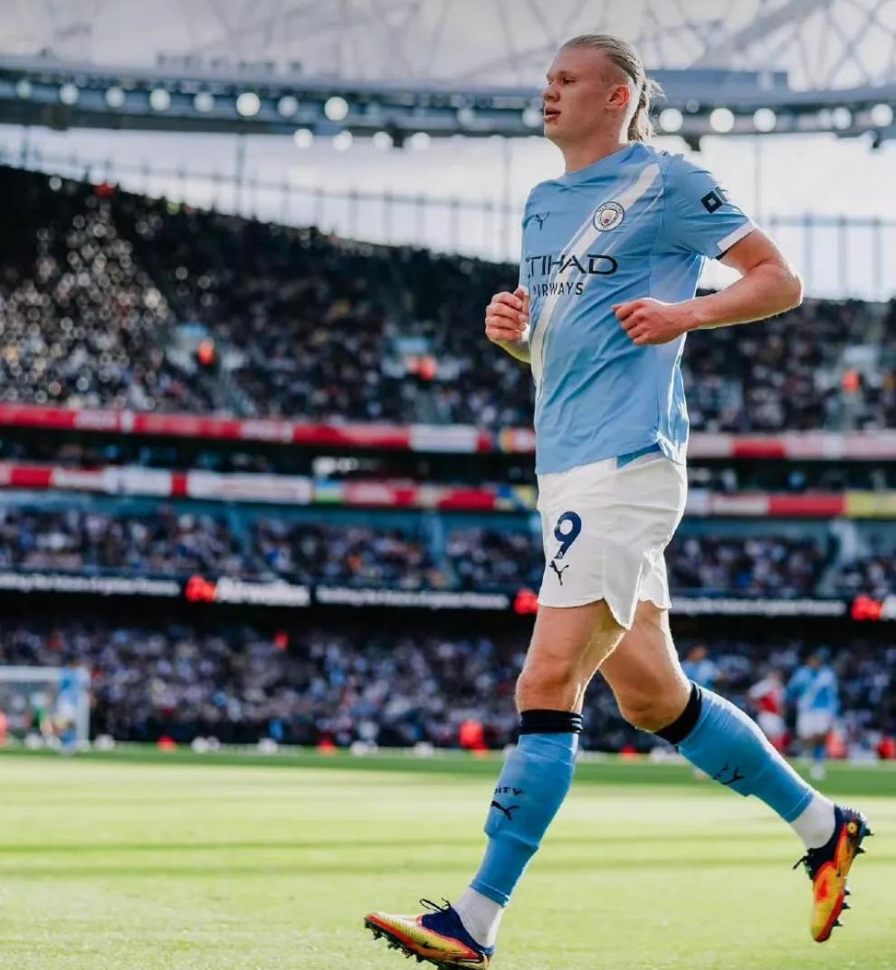 包含曼城绝地反击意大利，哈兰德统治全场的词条