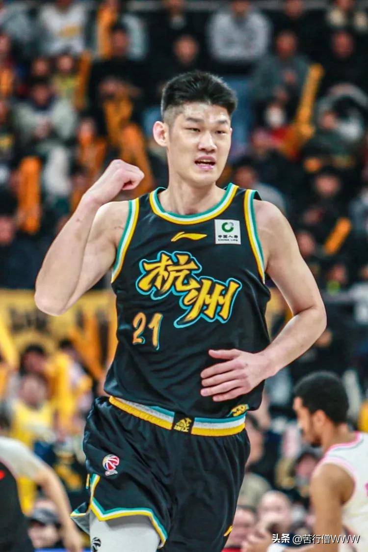 本土球员参与篮球明星赛，获得肯定和鼓励的简单介绍