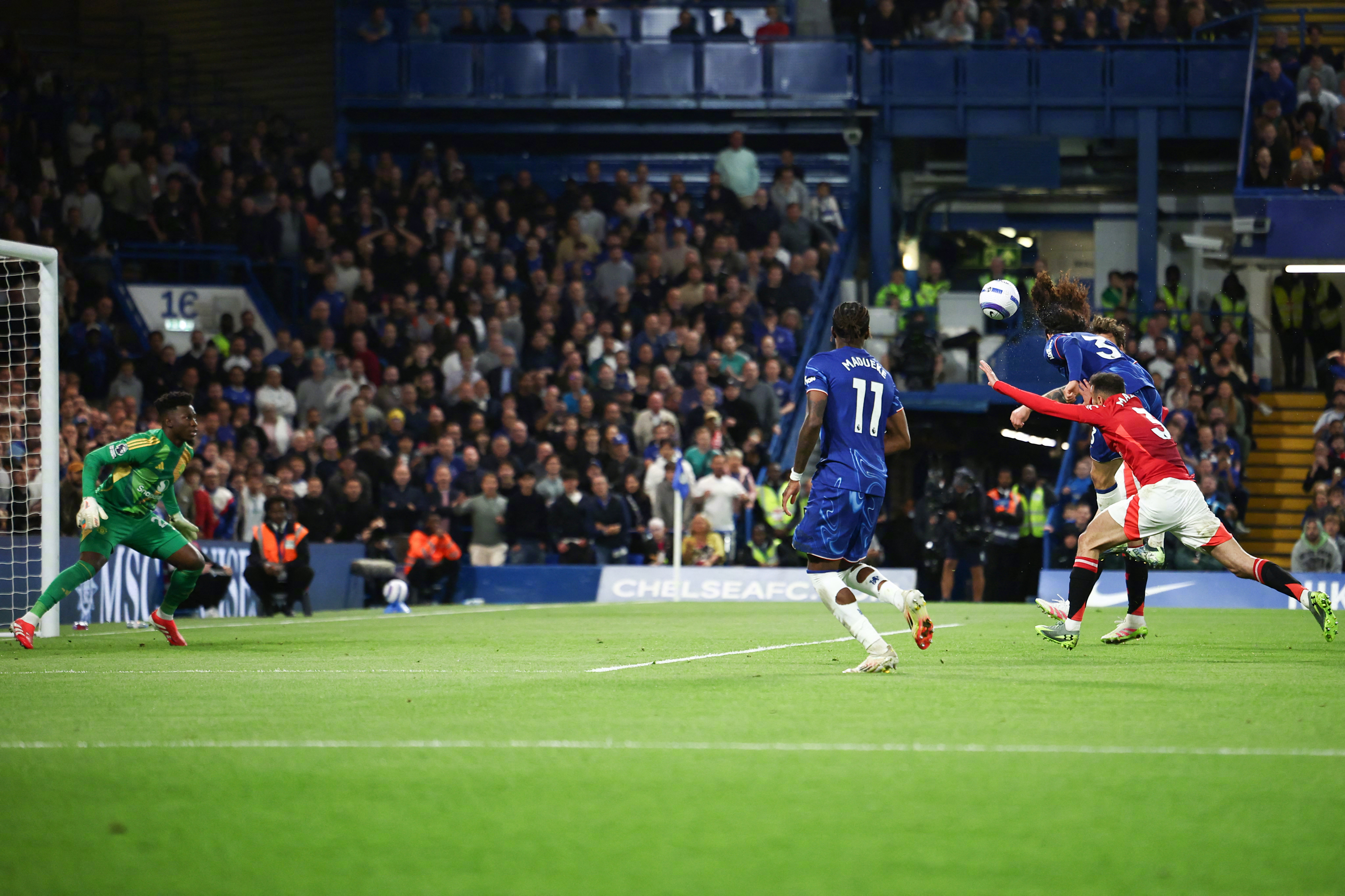 关于切尔西客场不敌奥萨苏纳，遭受失利压力的信息