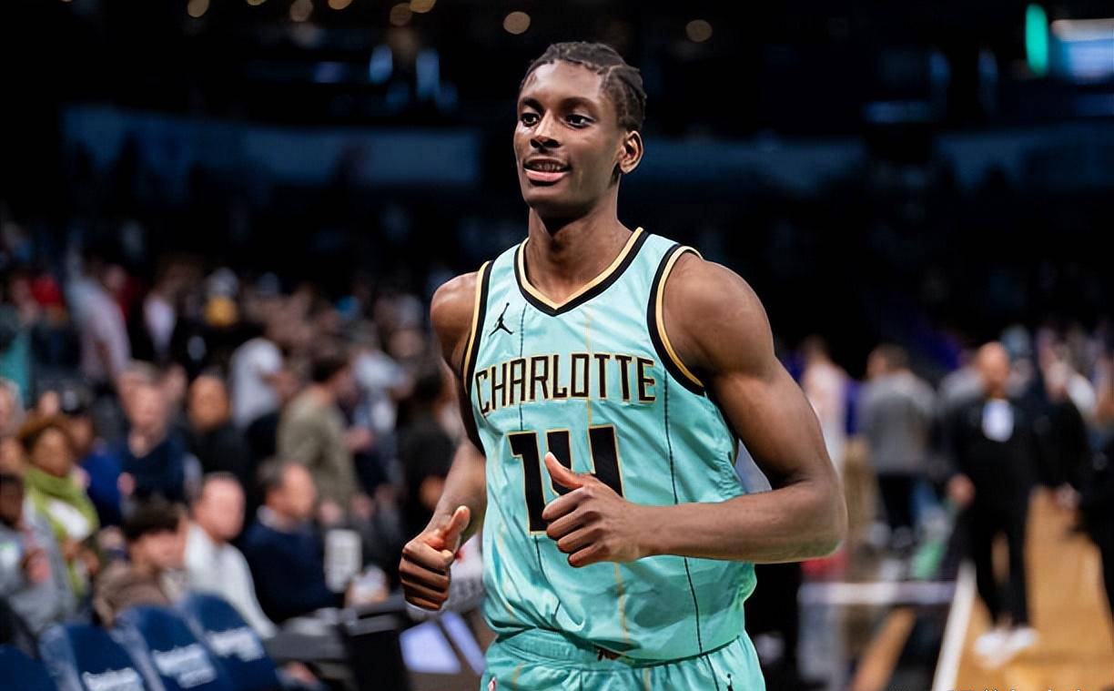 热火内线新秀在比赛中抢断天下，人气急升的简单介绍