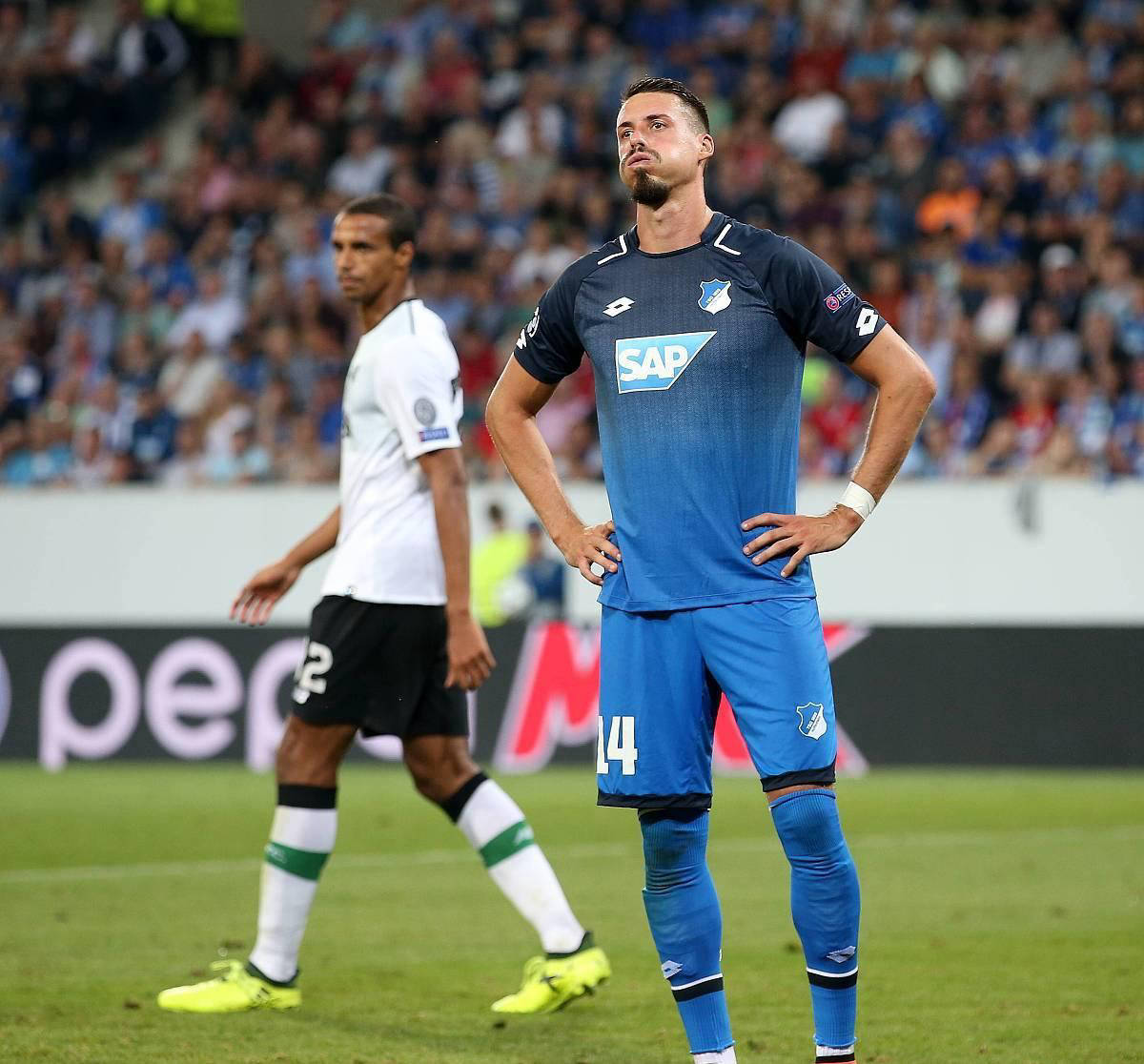 沃尔夫斯堡主场遭遇反击，球队重新总结战术的简单介绍