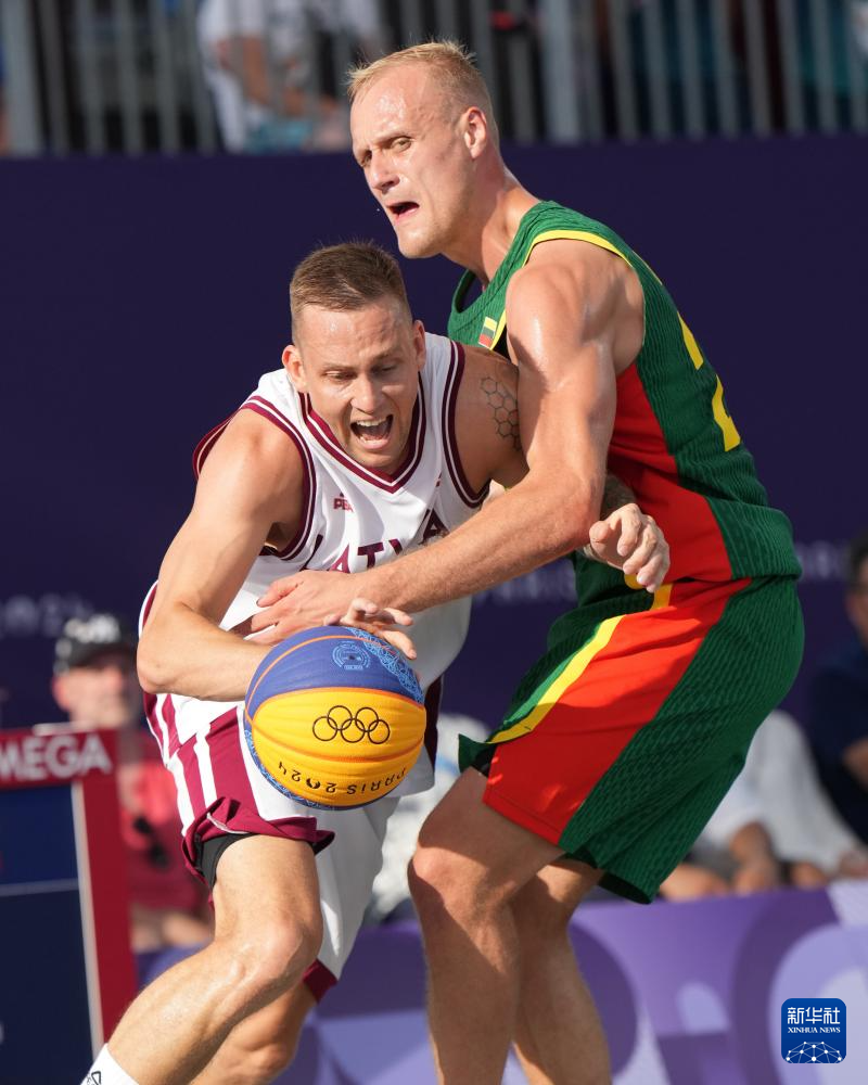 包含立陶宛篮球联赛新人脱颖而出的词条