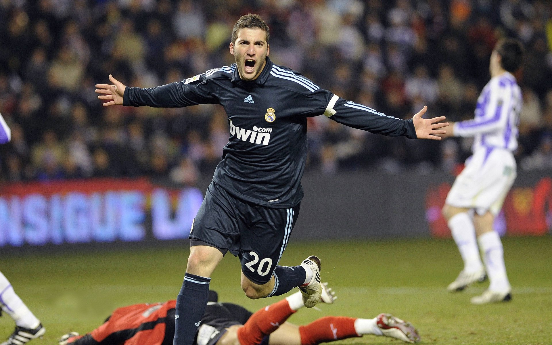 卡塞米罗生涯之夜，当非洲雄狮遇上迦太基之鹰，一场不属于他的比赛却成就了他