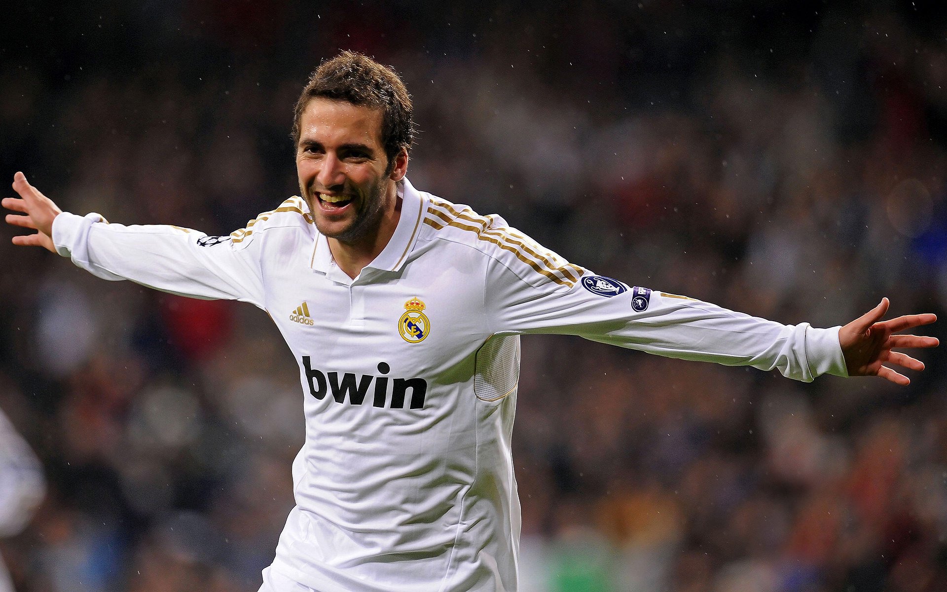 戈麦斯连续得分拉开差距,喀麦隆强势拿下洪都拉斯